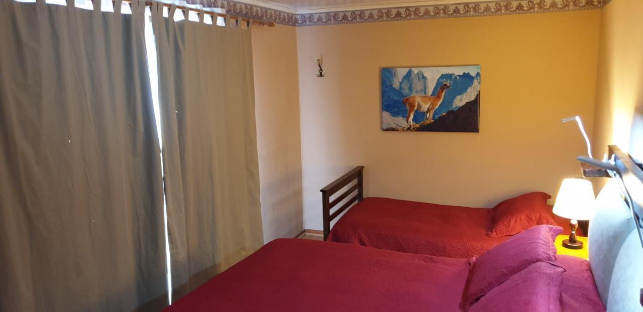 La Casa Guesthouse Punta Arenas Esterno foto