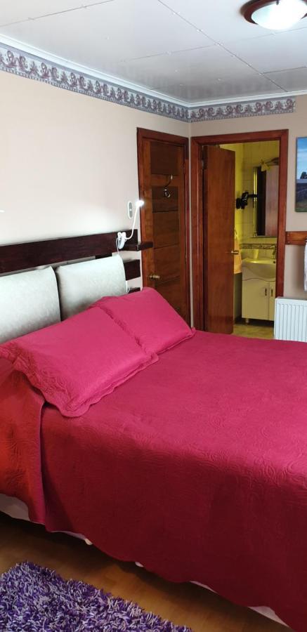 La Casa Guesthouse Punta Arenas Esterno foto