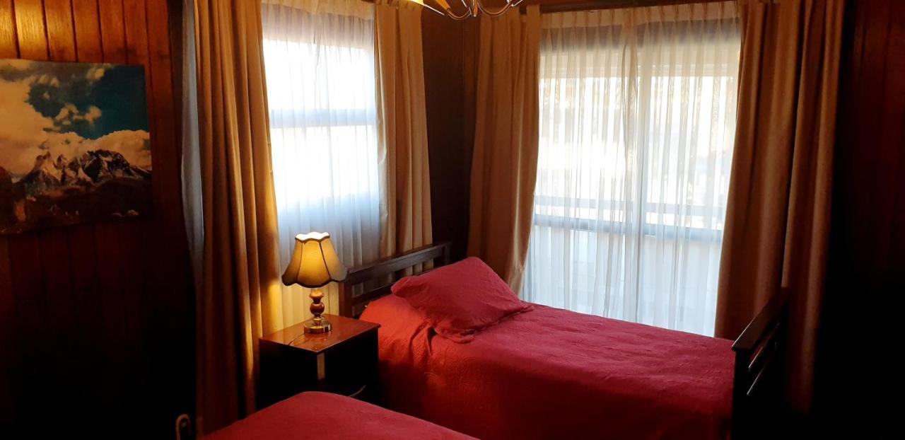 La Casa Guesthouse Punta Arenas Esterno foto