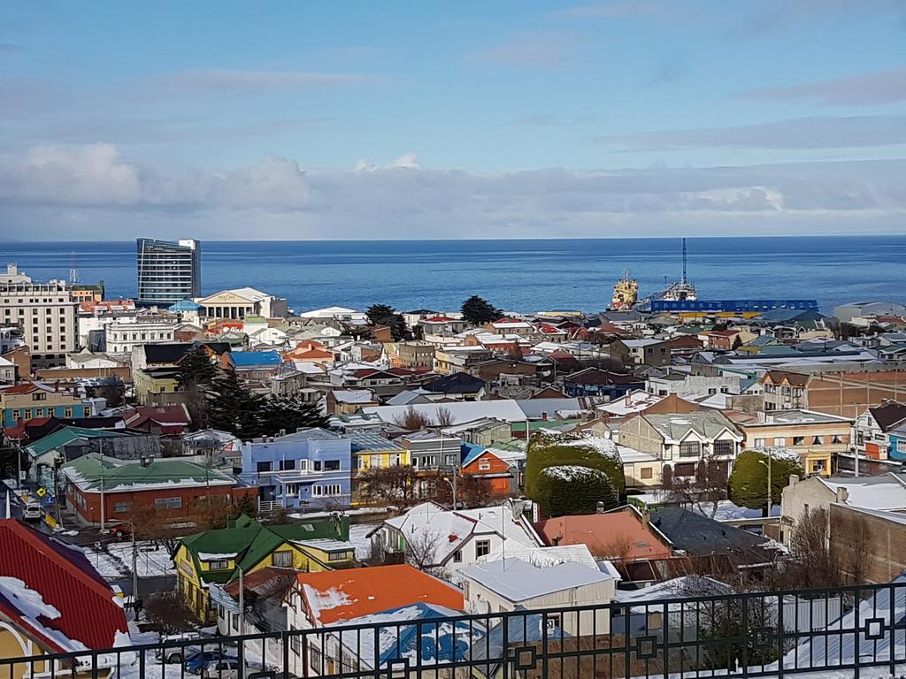 La Casa Guesthouse Punta Arenas Esterno foto