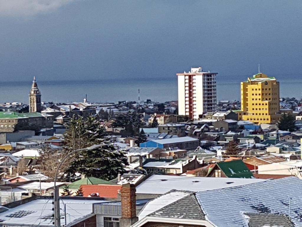 La Casa Guesthouse Punta Arenas Esterno foto